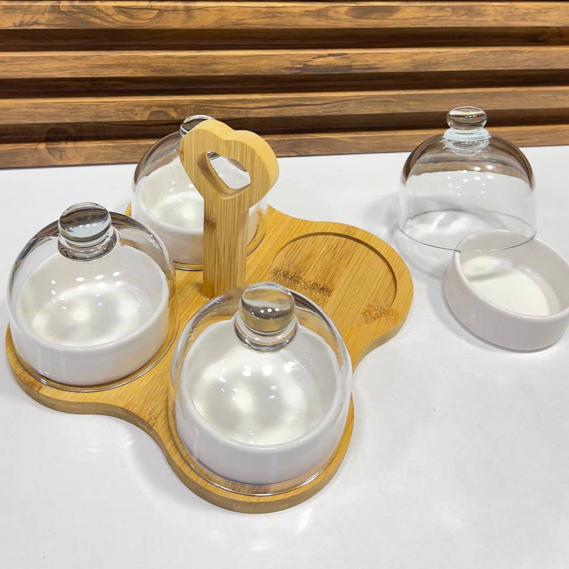 présentoir de 4 porcelaine